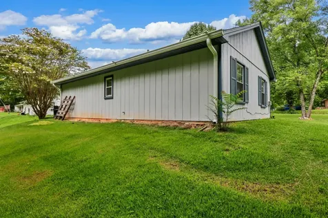 263 Edmondson Ferry Road Clarksville TN 37040