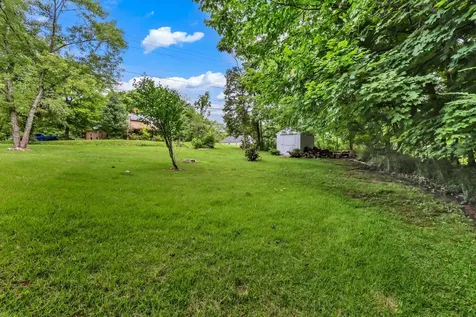 263 Edmondson Ferry Road Clarksville TN 37040