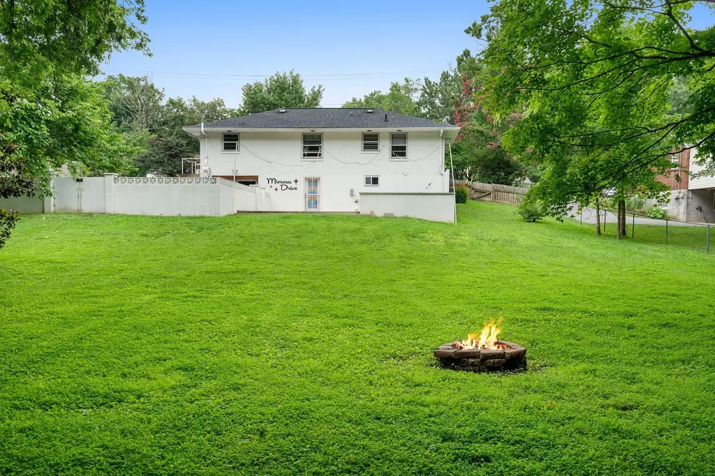 3363 Mimosa Drive Nashville TN 37211