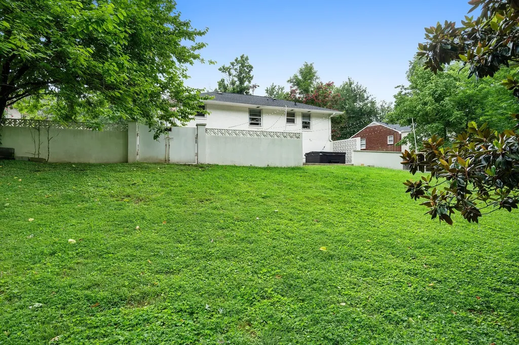 3363 Mimosa Drive Nashville TN 37211