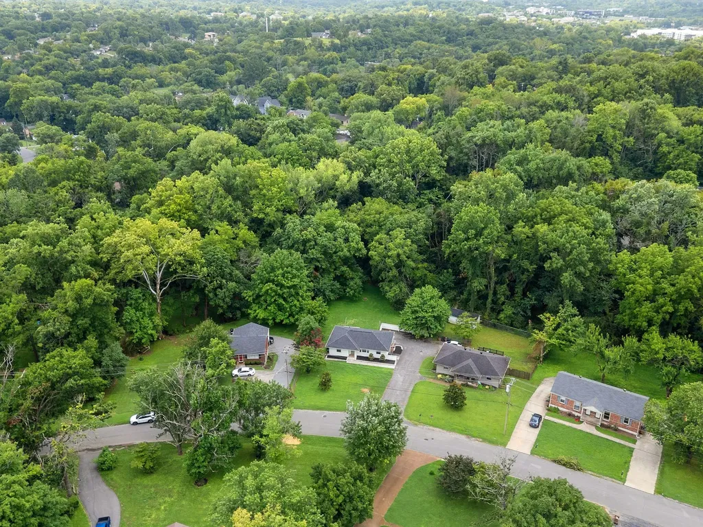 3363 Mimosa Drive Nashville TN 37211
