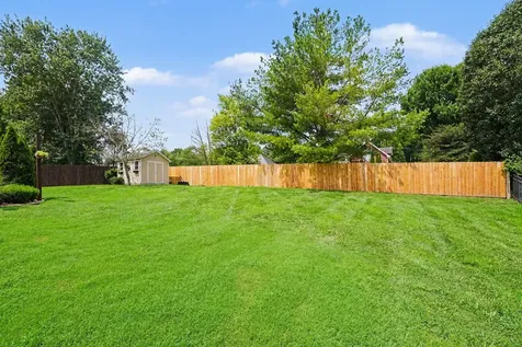 1035 Margaret Drive Hendersonville TN 37075