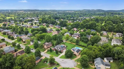 1035 Margaret Drive Hendersonville TN 37075