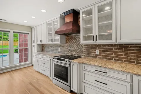1035 Margaret Drive Hendersonville TN 37075