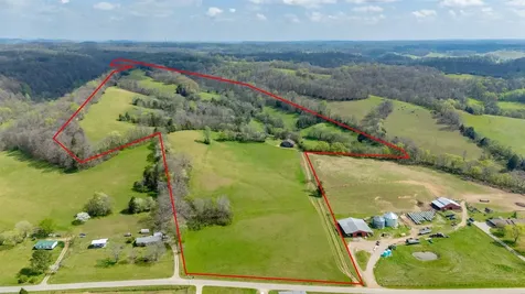 2882 Yokley Road Lynnville TN 38472