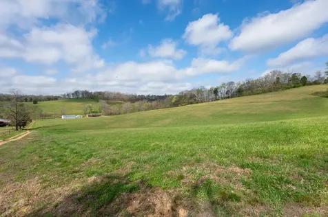 2882 Yokley Road Lynnville TN 38472