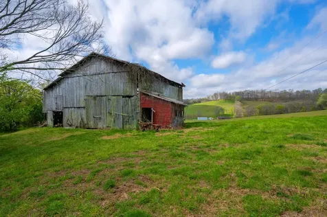2882 Yokley Road Lynnville TN 38472