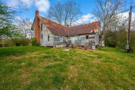 2882 Yokley Road Lynnville TN 38472