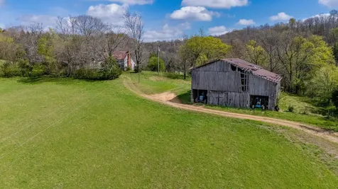 2882 Yokley Road Lynnville TN 38472