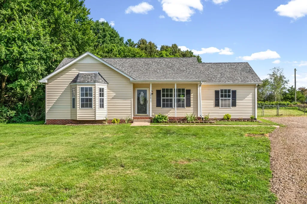 1474 Old Dover Road Clarksville TN 37042