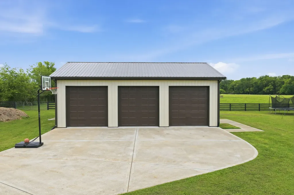 4555 Webb Road Murfreesboro TN 37128