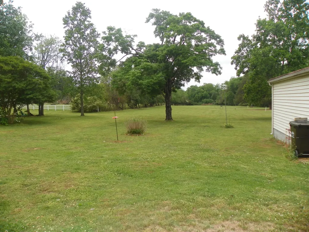1544 Neelys Bend Road Madison TN 37115