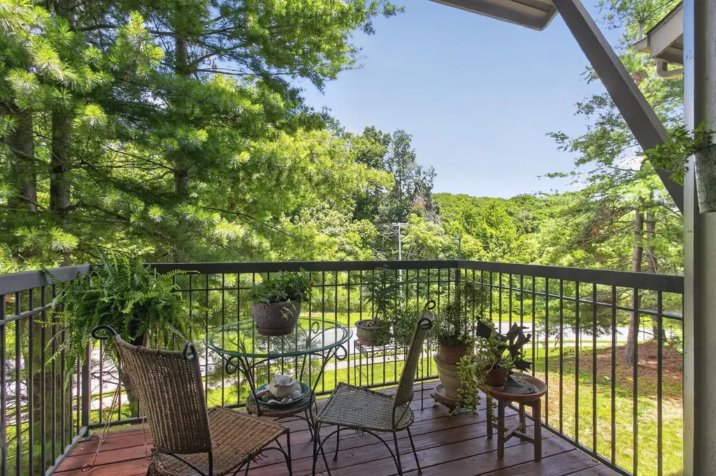 320 Old Hickory Boulevard Nashville TN 37221
