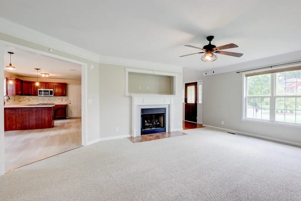 2478 Hattington Drive Clarksville TN 37042