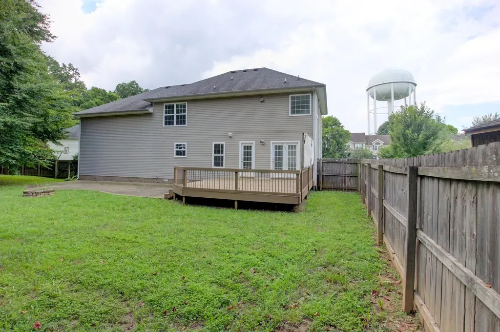 2478 Hattington Drive Clarksville TN 37042