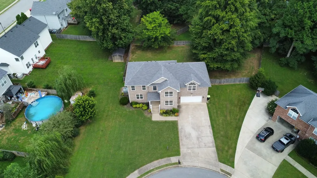 2478 Hattington Drive Clarksville TN 37042