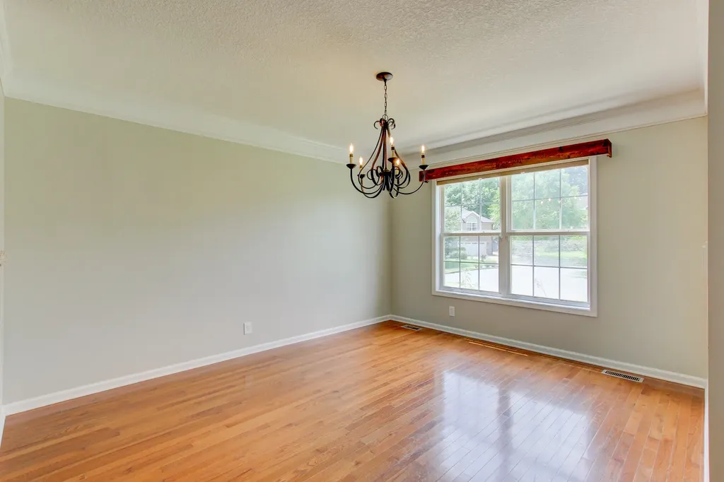 2478 Hattington Drive Clarksville TN 37042