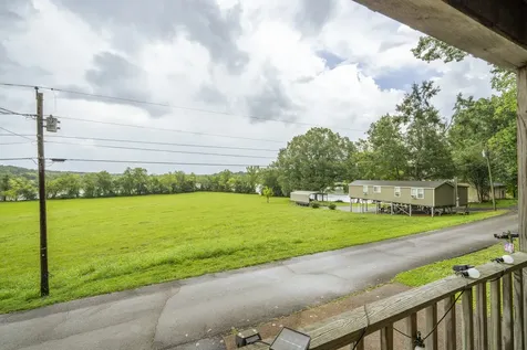 982 Lost Creek Boat Dock Road Decaturville TN 38329