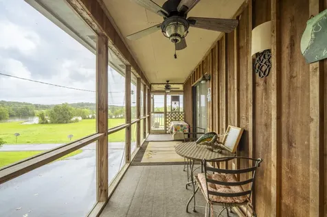 982 Lost Creek Boat Dock Road Decaturville TN 38329