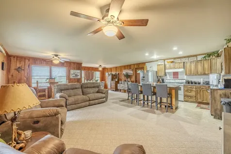 982 Lost Creek Boat Dock Road Decaturville TN 38329