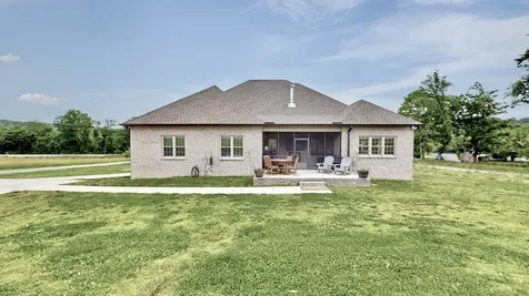 1742 Old Gallatin Road Portland TN 37148