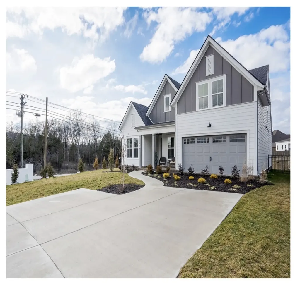 2001 South Byrnes Street Smyrna TN 37167