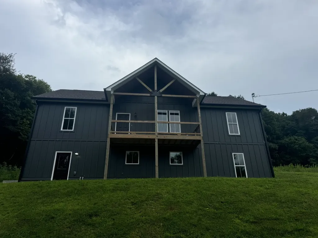 2055 Collier Road Lewisburg TN 37091