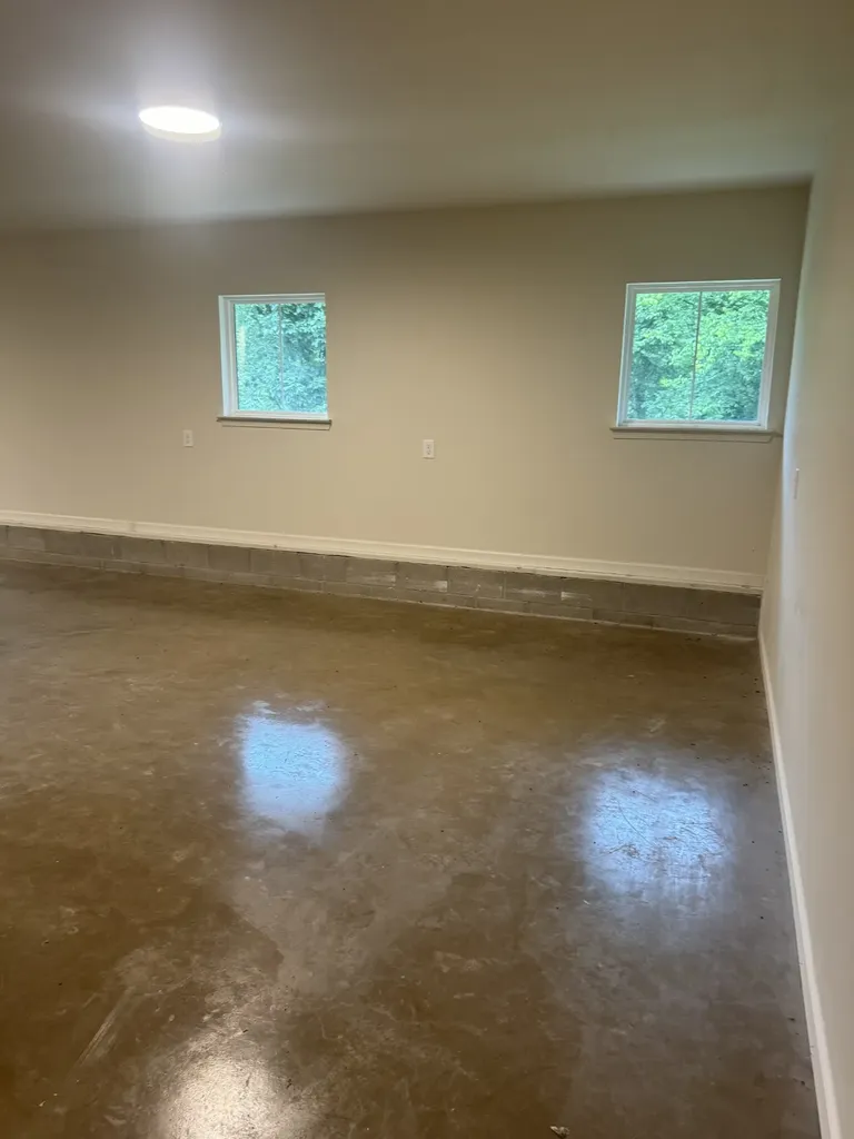 2055 Collier Road Lewisburg TN 37091