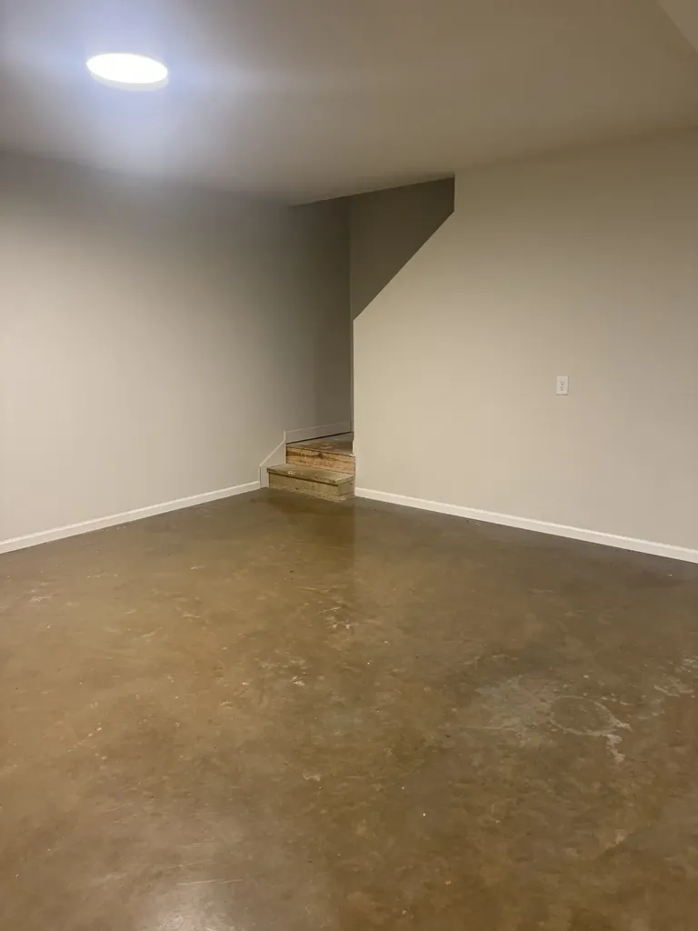 2055 Collier Road Lewisburg TN 37091