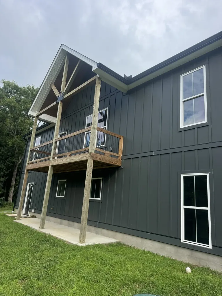 2055 Collier Road Lewisburg TN 37091