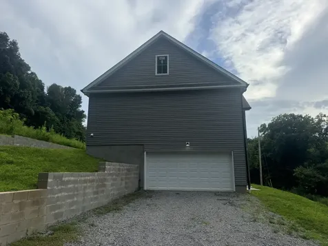 2055 Collier Road Lewisburg TN 37091