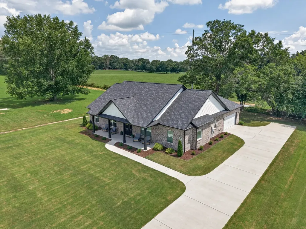 46 Hancock Branch Drive Fayetteville TN 37334