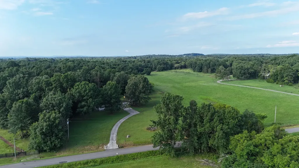 161 Hopkins Bridge Road Unionville TN 37180