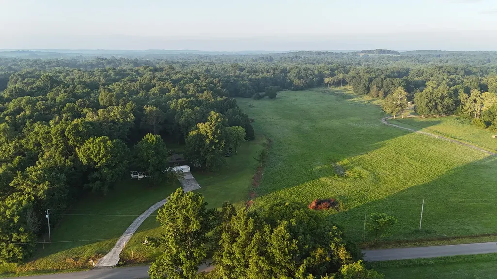 161 Hopkins Bridge Road Unionville TN 37180