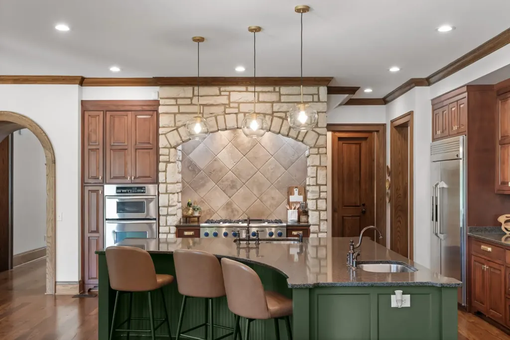 1025 Choate Road Dickson TN 37055