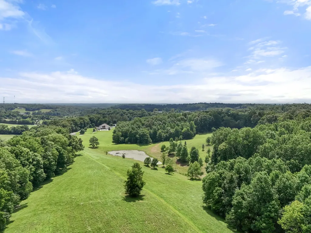 1025 Choate Road Dickson TN 37055