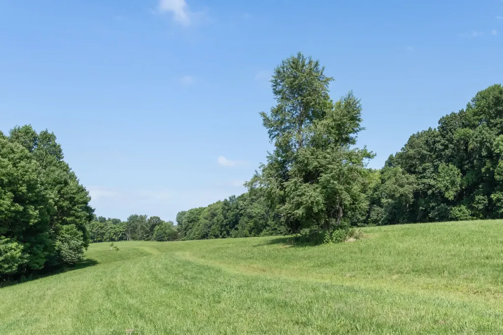 1025 Choate Road Dickson TN 37055