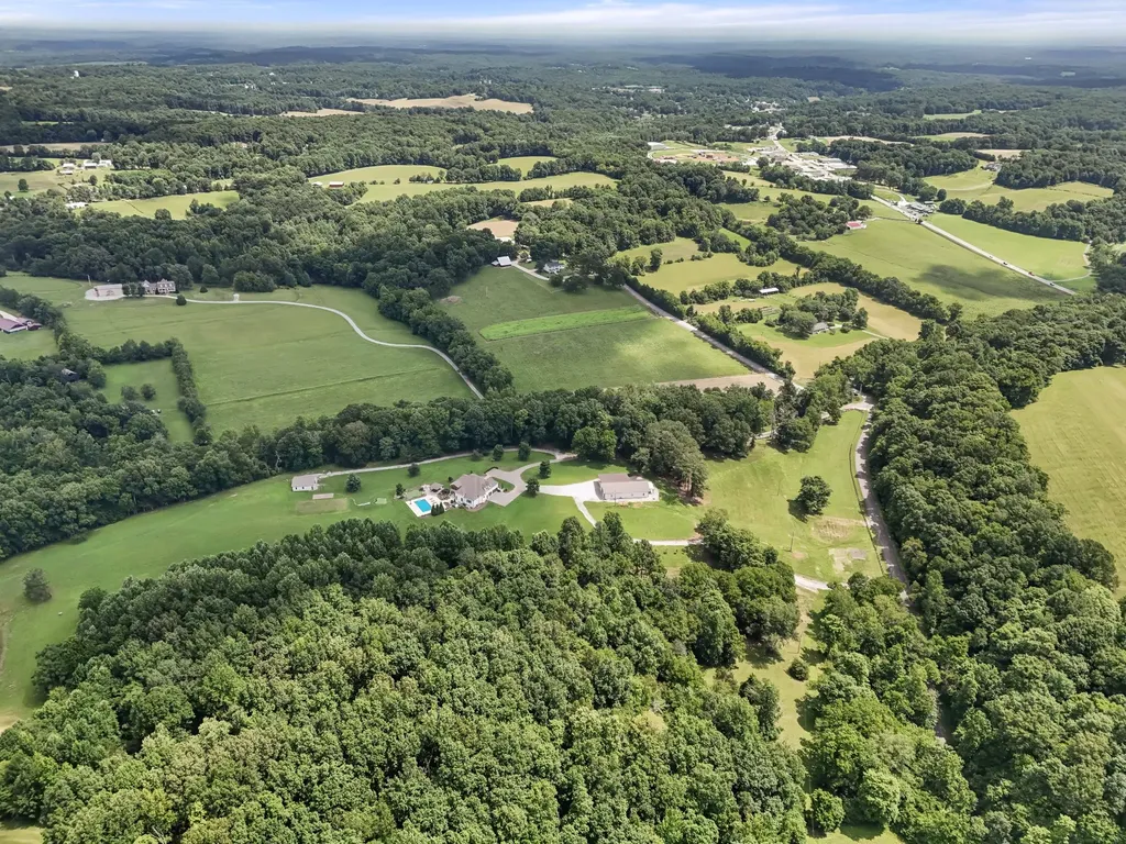 1025 Choate Road Dickson TN 37055
