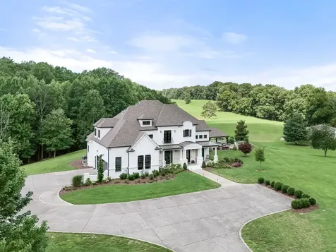 1025 Choate Road Dickson TN 37055