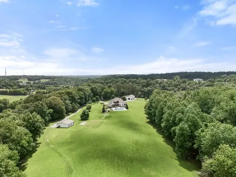 1025 Choate Road Dickson TN 37055