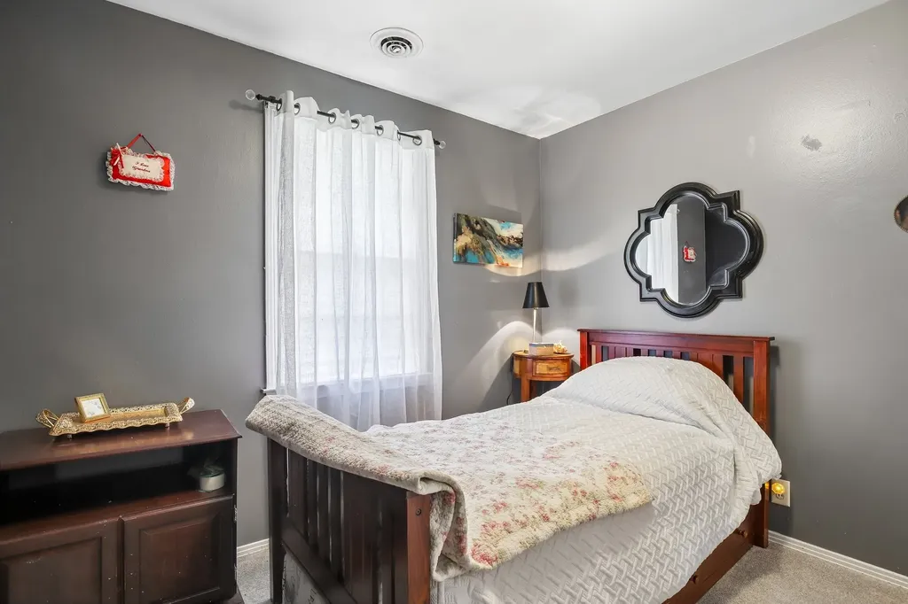 1008 Mayes Drive Greenbrier TN 37073