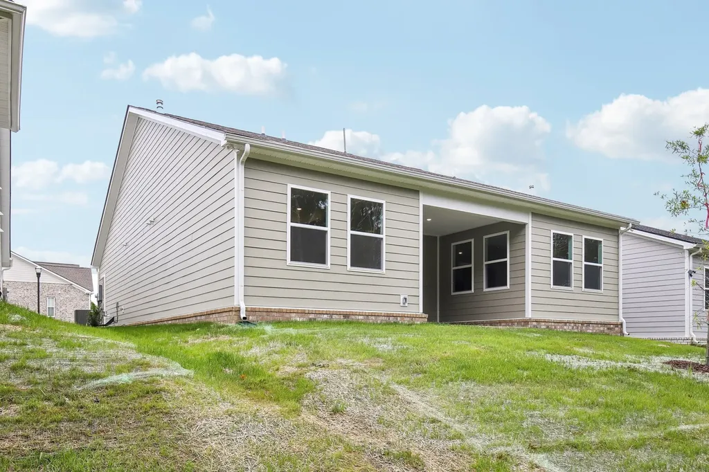 2800 Bison Court Antioch TN 37013