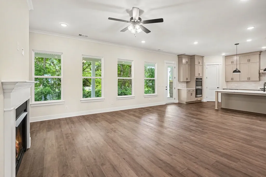 306 Eyak Lane Murfreesboro TN 37129