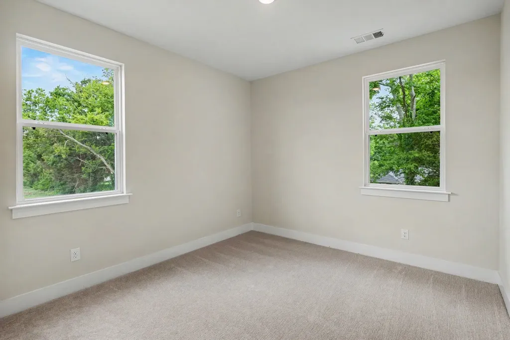 306 Eyak Lane Murfreesboro TN 37129