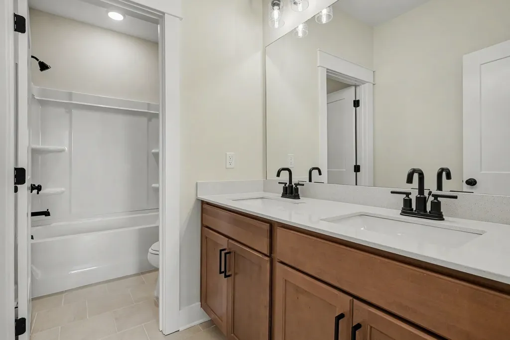 306 Eyak Lane Murfreesboro TN 37129