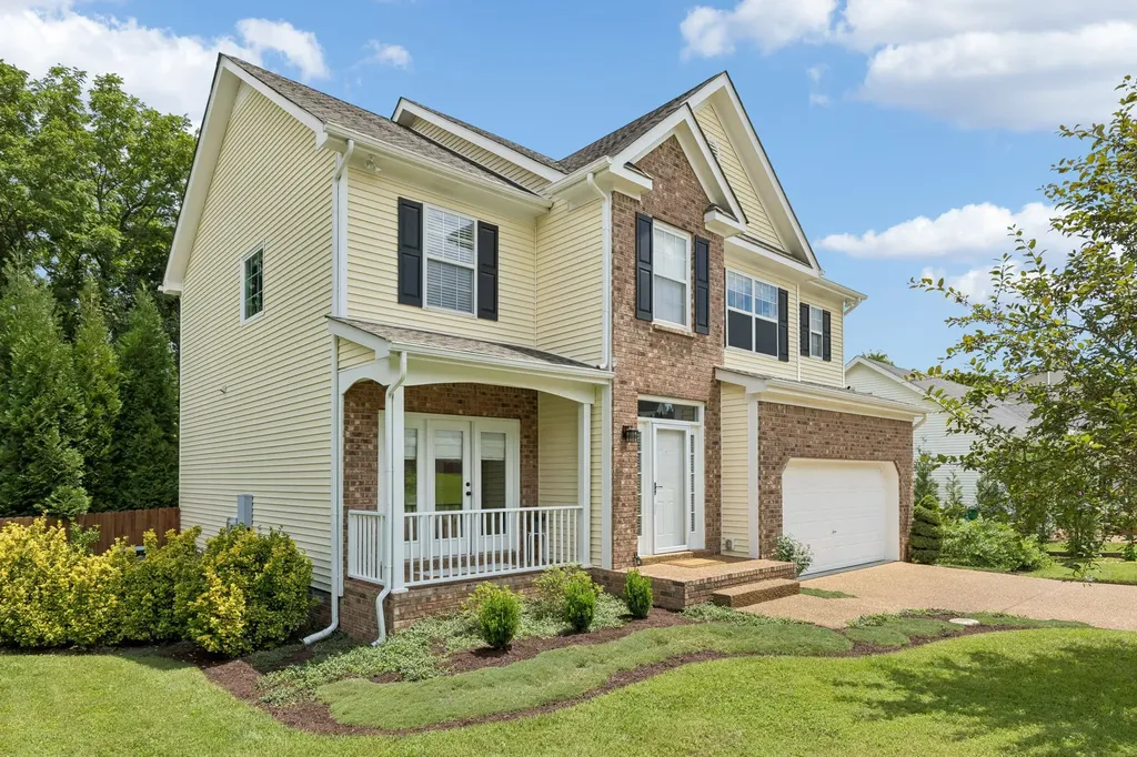 2744 Aston Woods Lane Thompsons Station TN 37179