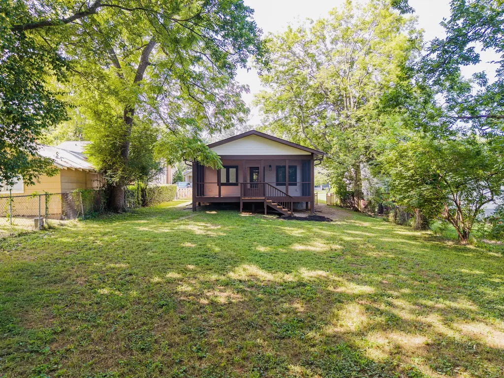 1203 Mcchesney Avenue Nashville TN 37216