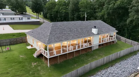 15 Driftwood Lane Buchanan TN 38222