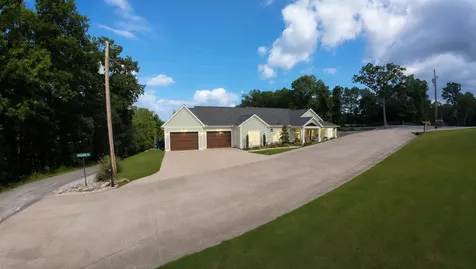 15 Driftwood Lane Buchanan TN 38222