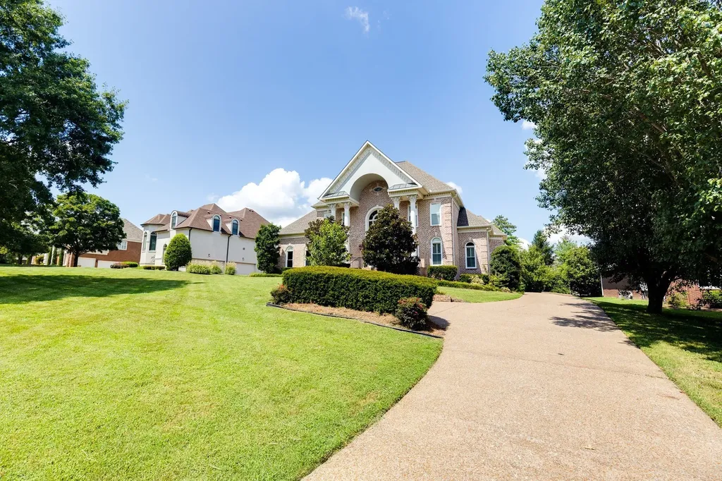 5172 Remington Drive Brentwood TN 37027